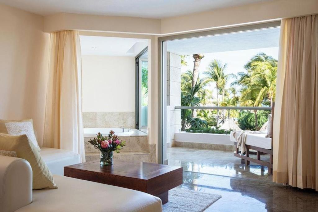 Excellence Playa Mujeres (adults Only) Cancún
