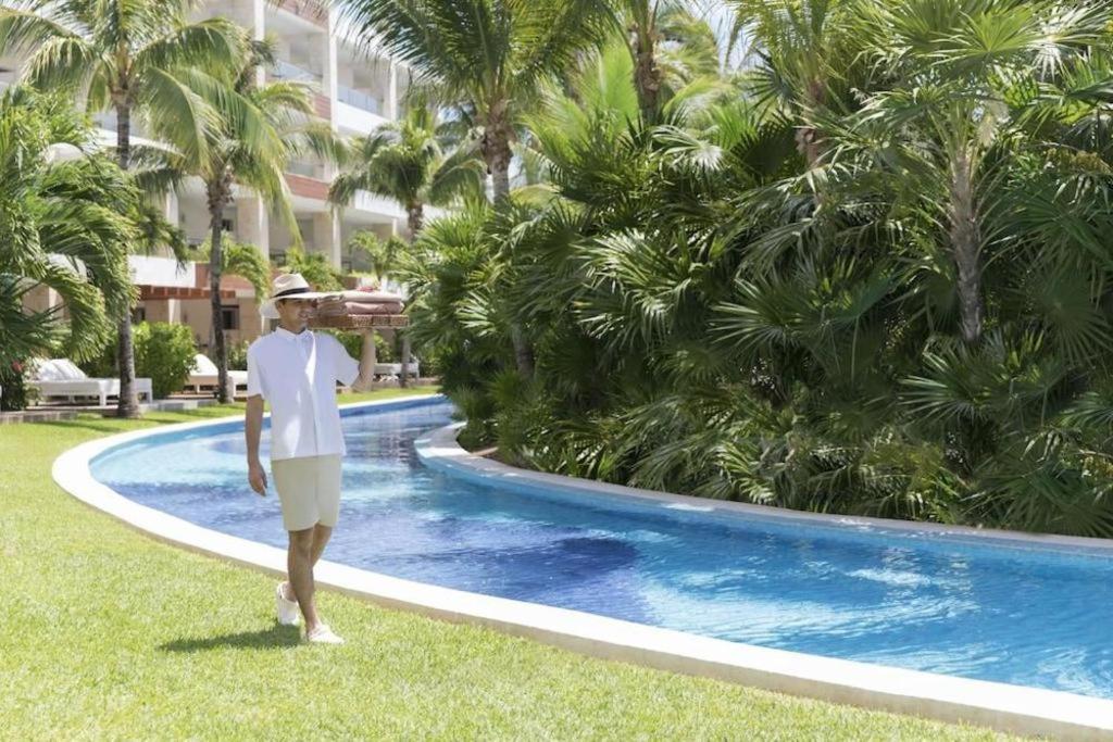 Excellence Playa Mujeres (adults Only) Hotel